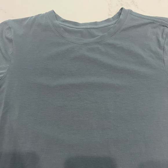 Lululemon Love Curved Hem Crewneck - Picture 2 of 6